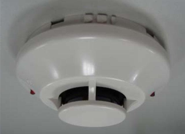 SD-651 Plug-In Photoelectric Smoke Detector